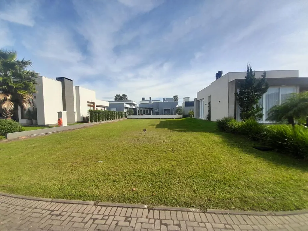 Imagem Terreno em Condomínio - Bairro Dubai
