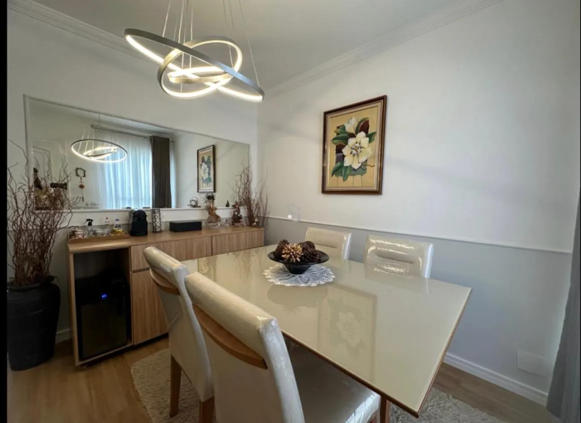 Imagem Casa à venda em região privilegiada, perfeita para quem busca um lar aconchegante e espaçoso para sua família
