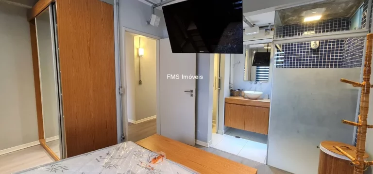 Imagem Apartamento à venda na Vila Nova Conceição, São Paulo-SP: 2 quartos, 1 suíte, 3 banheiros, 1 vaga de garagem e 94m² de área. Venha conferir!