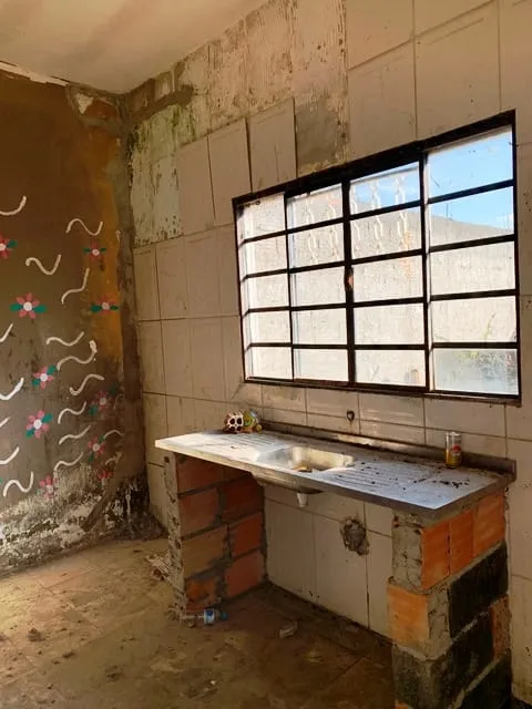 Imagem Casa à venda 2 Quartos, 5 Vagas, 300M², Laerte Assunção, Pindamonhangaba - SP