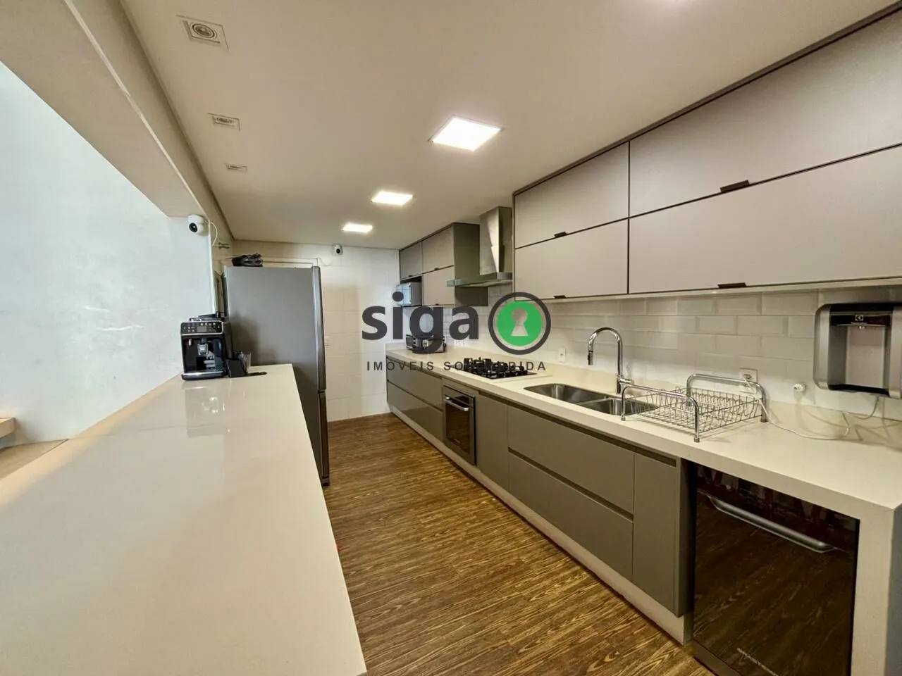 Imagem APARTAMENTO NO PANAMBY COM 3 SUÍTES Á VENDA, 3 VAGAS!