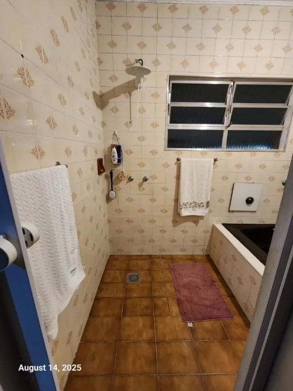 Imagem CASA COM 254,00 m² - BOQUEIRÃO - PRAIA GRANDE SP