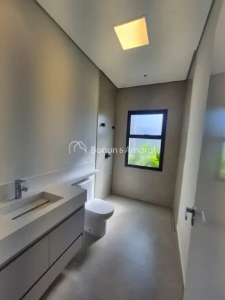 Imagem Esta residência térrea é uma excelente oportunidade para quem busca conforto e praticidade. Com t...