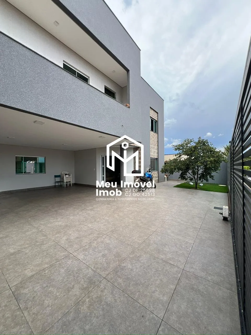 Imagem Residencial Buritis Casa 4 Quartos 4 Suítes 5 Vagas 316m²
