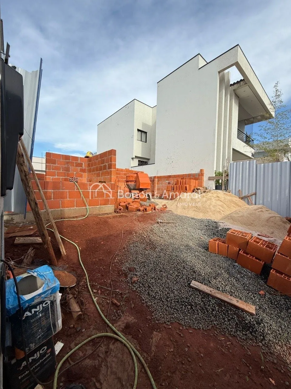 Imagem Casa térrea à venda 03 quartos no Condomínio Terras da Estância - Paulínia/SP