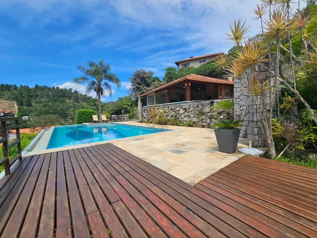 Imagem Casa em Condomínio para Venda em Teresópolis / RJ no bairro Green Valley