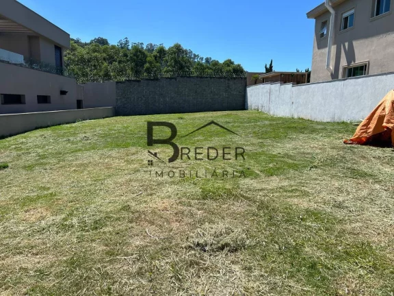 Imagem Terreno plano com 525 mts Condomino Tamboré 10 com projeto aprovado