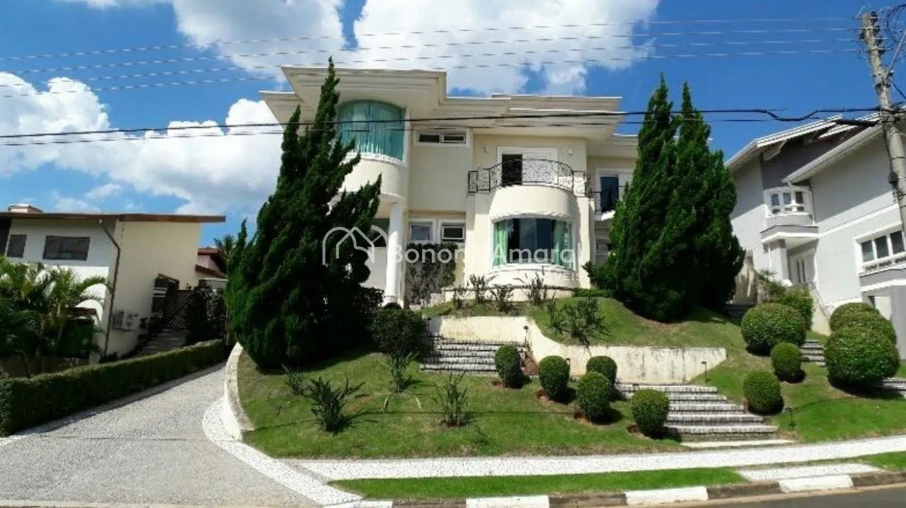 Imagem "Linda Casa em Condomínio de Alto Padrão com Piscina, Espaço Gourmet e Lazer Completo"