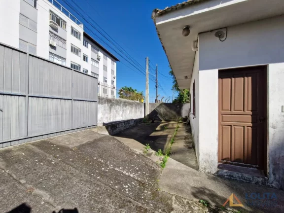 Imagem TERRENO À VENDA NO ESTREITO PRÓXIMO À PONTE HERCÍLIO LUZ, FLORIANÓPOLIS/SC.
