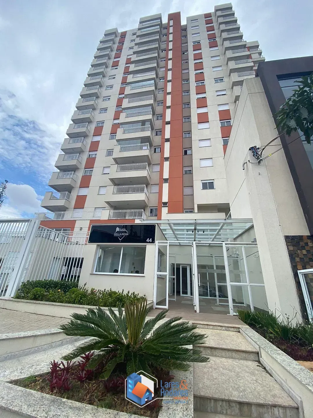 Foto do imóvel APARTAMENTO À VENDA COM 60 M², 2 DORMS, COM VARANDA, ÁREA LAZER E 1 VG - SÃO MIGUEL PAULISTA - SP. em Rua Coronel Manuel Feliciano de Souza