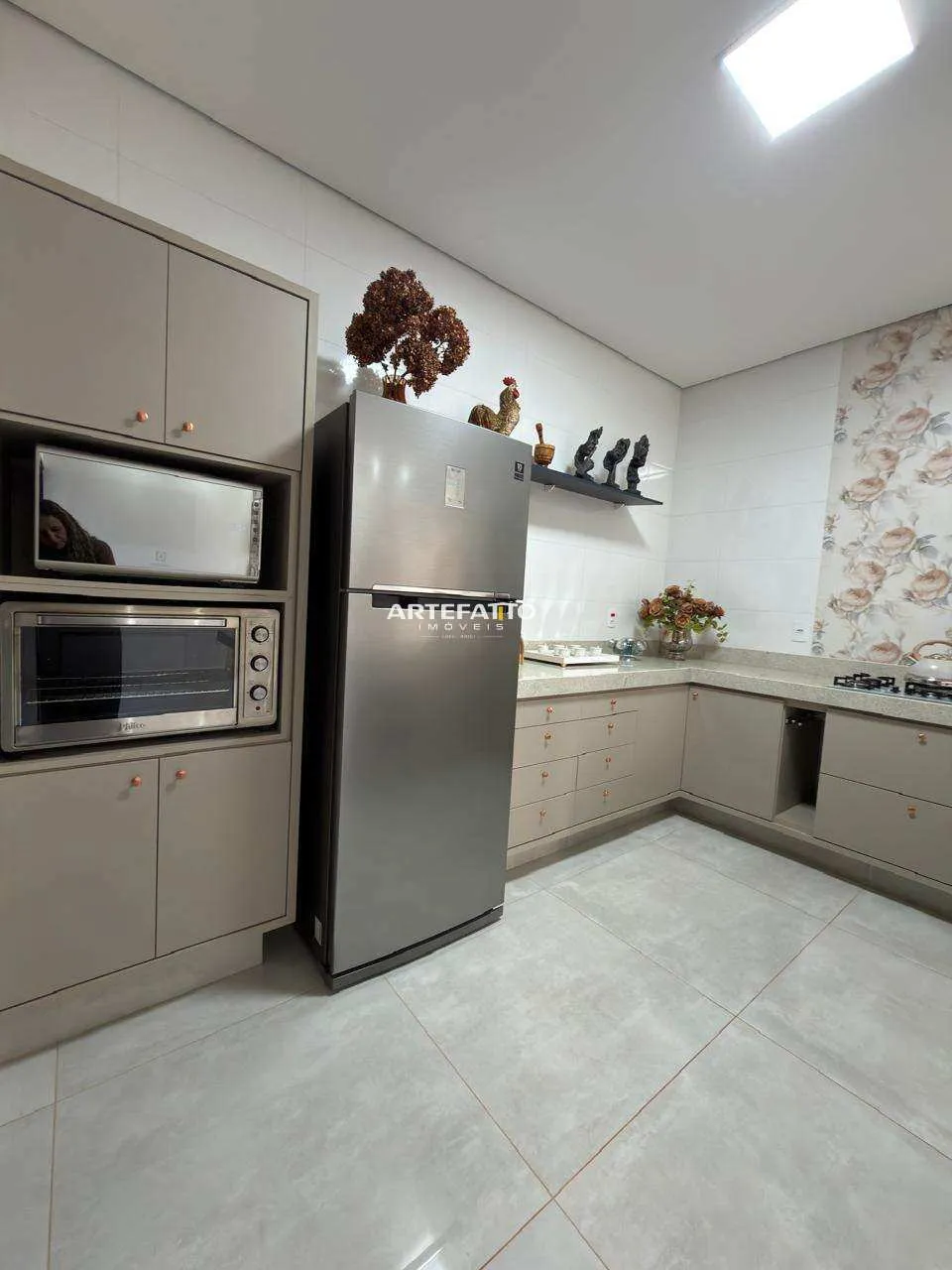 Imagem Sobrado à venda em Franca, Residencial Tellini, com 3 quartos, 208m2