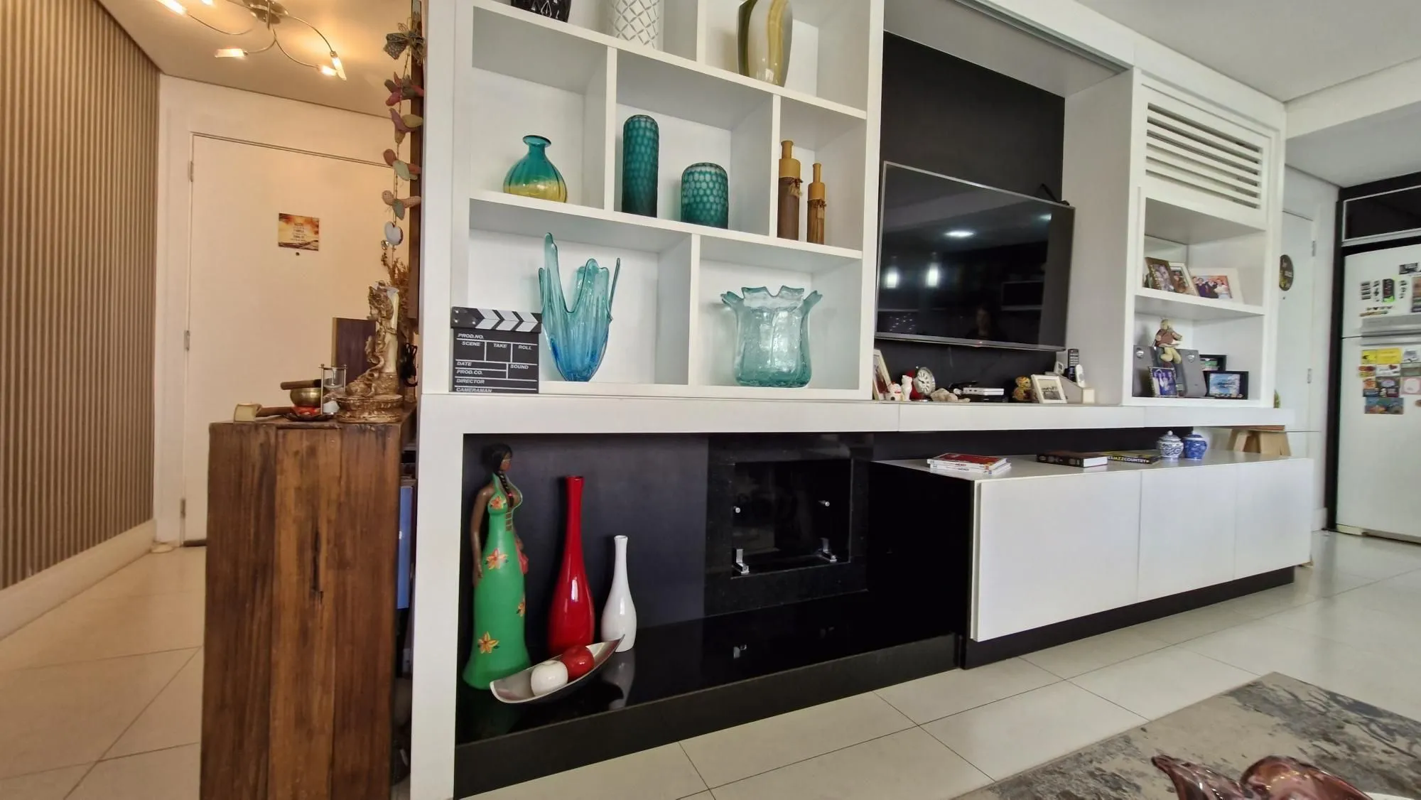 Imagem Apartamento mobiliado no Central Parque, 3 dormitorios sendo 1 suíte, banheiro social, lavabo, 114,00m² área privativa, 2 garagens
