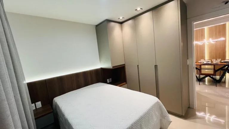 Imagem Apartamento para Venda em Itapema, Meia Praia, 3 dormitórios, 3 suítes, 3 banheiros