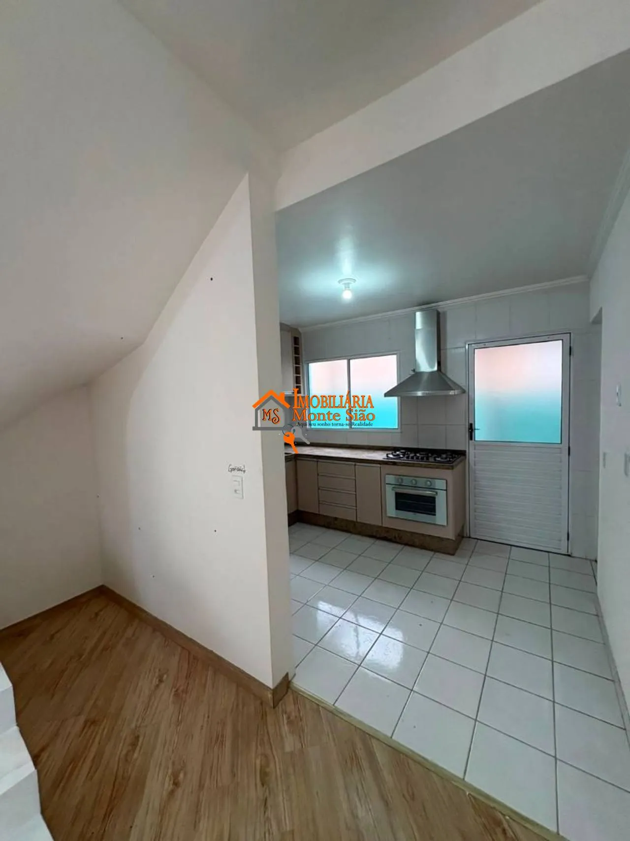 Imagem Sobrado com 2 dormitórios à venda, 70 m² por R$ 380.000,00 - Jardim Aracaré - Itaquaquecetuba/SP