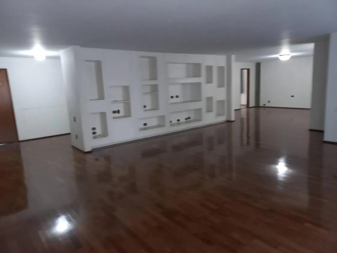 Imagem MODERNO E SOFISTICADO: Lindo apartamento com localização privilegiada no Cambuí, Campinas.