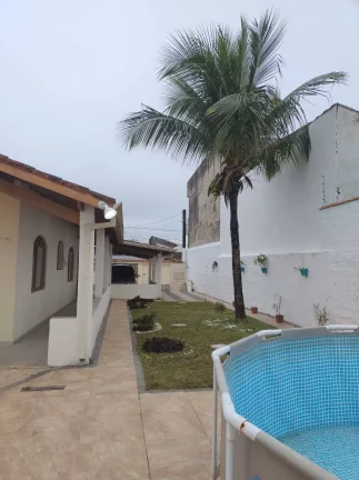 Imagem CASA TÉRREA EM 2 LOTES MAIS EDICULA