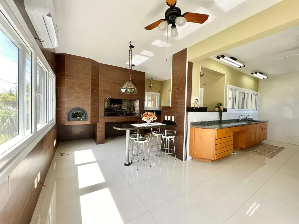 Imagem Casa em Condominio 3 Dormitórios - Bairro Atlantida Sul