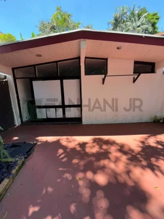Imagem Casa comercial à venda em São Paulo-SP, no Jardim Guedala: 4 salas, 5 banheiros, 8 vagas, 402m². Aproveite!