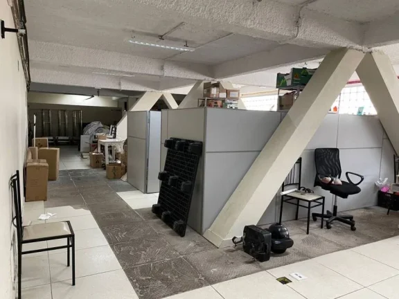 Imagem Vendo Prédio Comercial em Santo André, Campestre