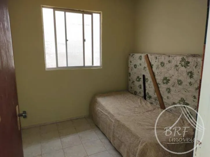 Imagem Invista e lucre: Potencial para duas rendas -Casa 2pisos 500 mts das pontes
