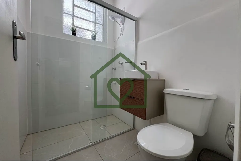 Imagem Se você está em busca de um apartamento aconchegante, 1 dormitorio, reformado e situado em uma loc...