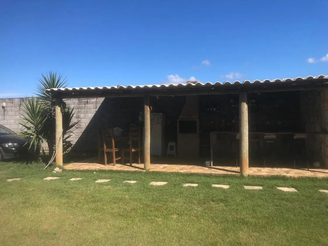 Imagem Vendo uma linda chácara na divisa de Igarapé / Mateus Leme, com 500 m²