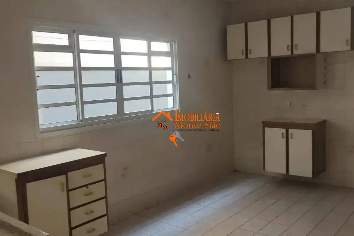Imagem Sobrado com 3 dormitórios à venda, 162 m² por R$ 764.000,00 - Vila Rosália - Guarulhos/SP