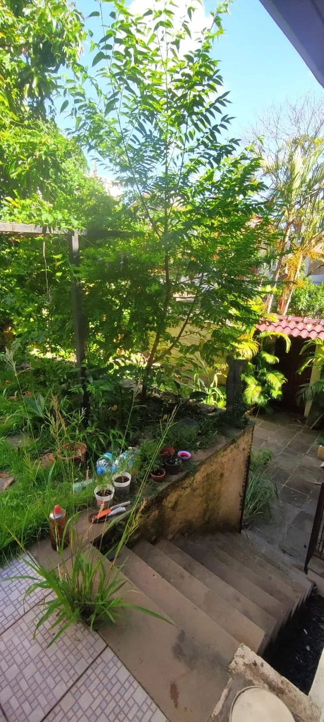 Imagem Triplex à venda em Porto Alegre, Jardim Itu-Sabará, com 5 quartos, 338.77m2