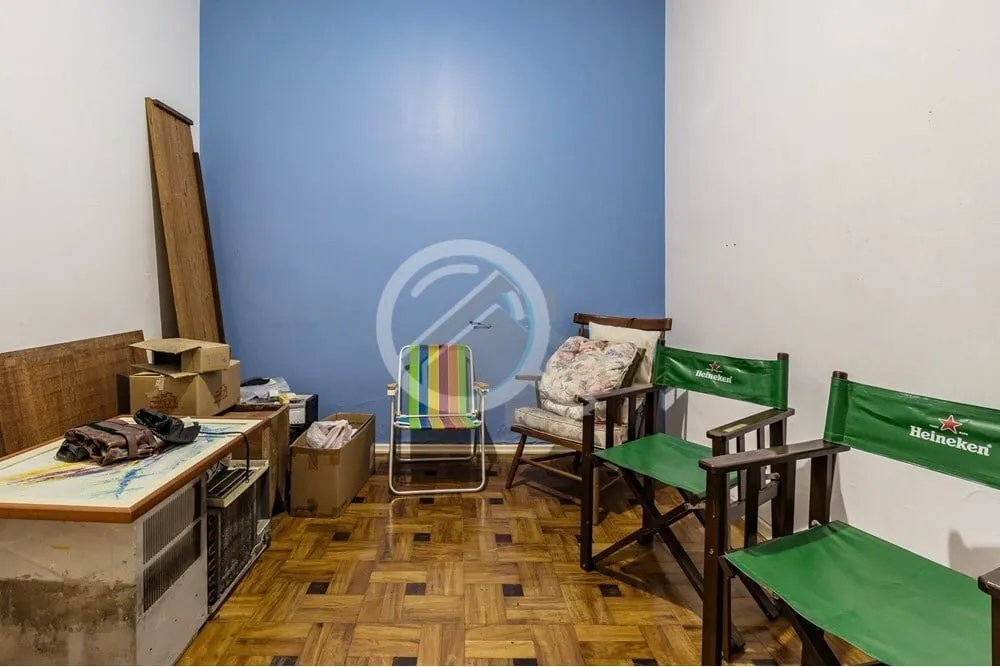 Imagem Excelente casa à venda. Propriedade ideal para sua residência e seu negócio comercial (oficina, p...