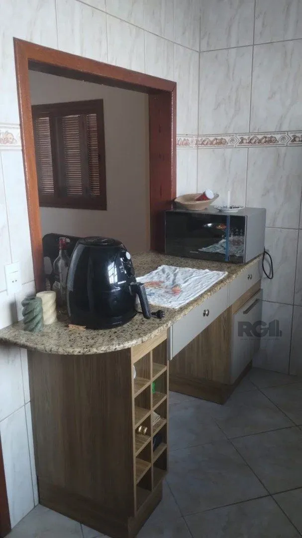 Imagem Casa para Venda - 250m², 2 dormitórios, 4 vagas - Lageado
