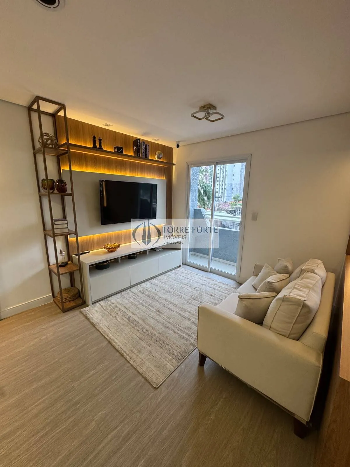 Foto do imóvel Lindo Studio com 35m² com vaga de garagem no Jardim Analia Franco. em Rua Oiti