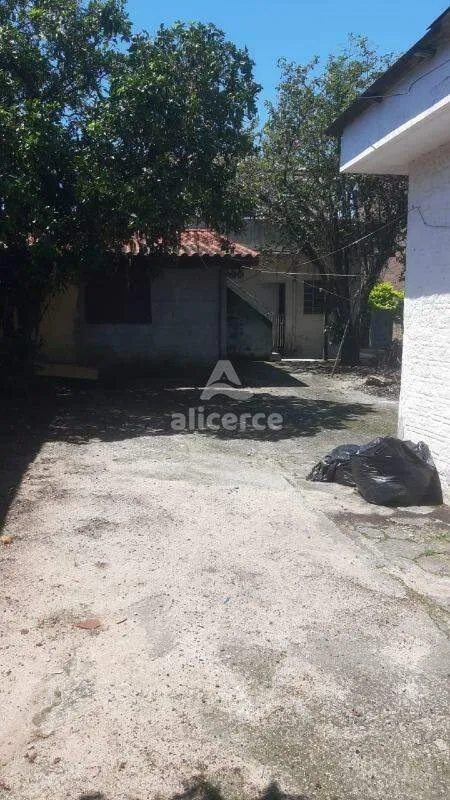 Imagem Casa à venda com 3 quartos , 120m² em Flor de Nápolis São José