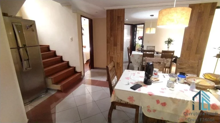Imagem (Permuta ou financiamento) Casa a venda com amplo terreno, 04 quartos c/suíte, 05 vagas, salão de festas, no Tarumã em Curitiba PR