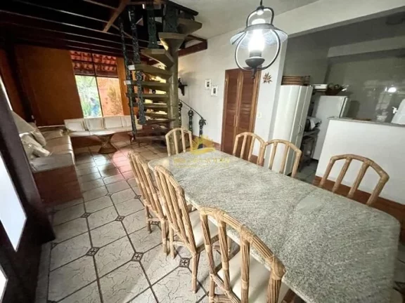 Imagem Viva a Experiência do Rústico em um Refúgio de Luxo!Se você procura um retiro excepcional, temos...