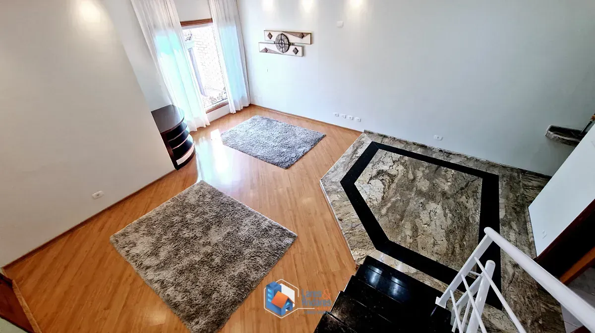 Imagem Sobrado para venda em Vila Maria com 3 quartos, sendo 1 suíte, 223m²