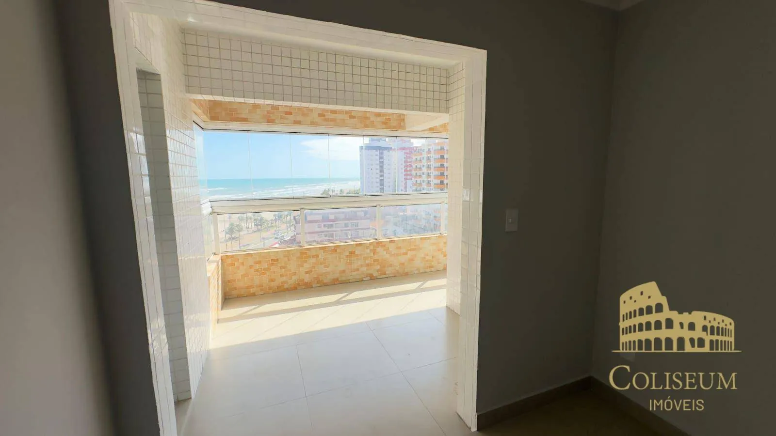 Imagem Apartamento com 3 dormitórios à venda, 90 m² por R$ 660.000,00 - Vila Assunção - Praia Grande/SP