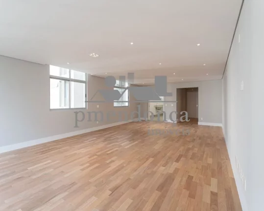 Imagem Apartamento Reformado à venda em Higienópolis, com 3 quartos e 2 vagas, 244 m².