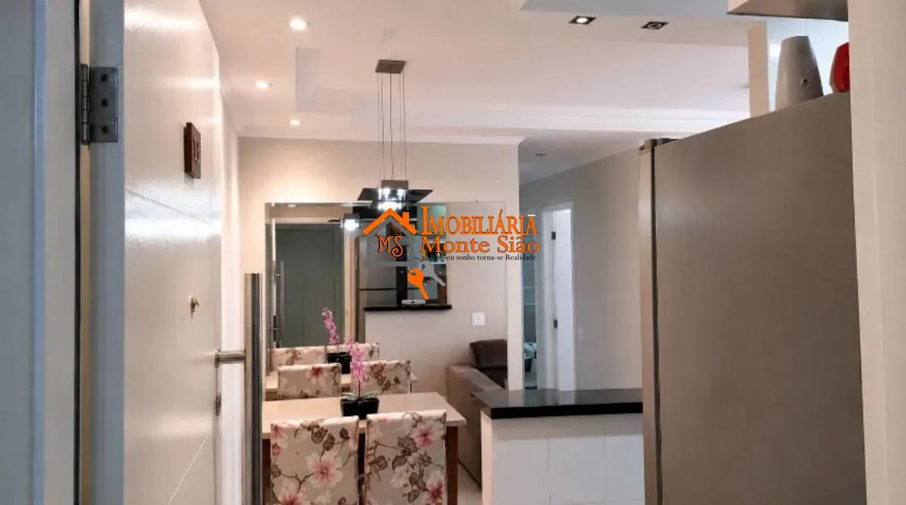Imagem Apartamento com 3 dormitórios à venda, 56 m² por R$ 395.000,00 - Cocaia - Guarulhos/SP