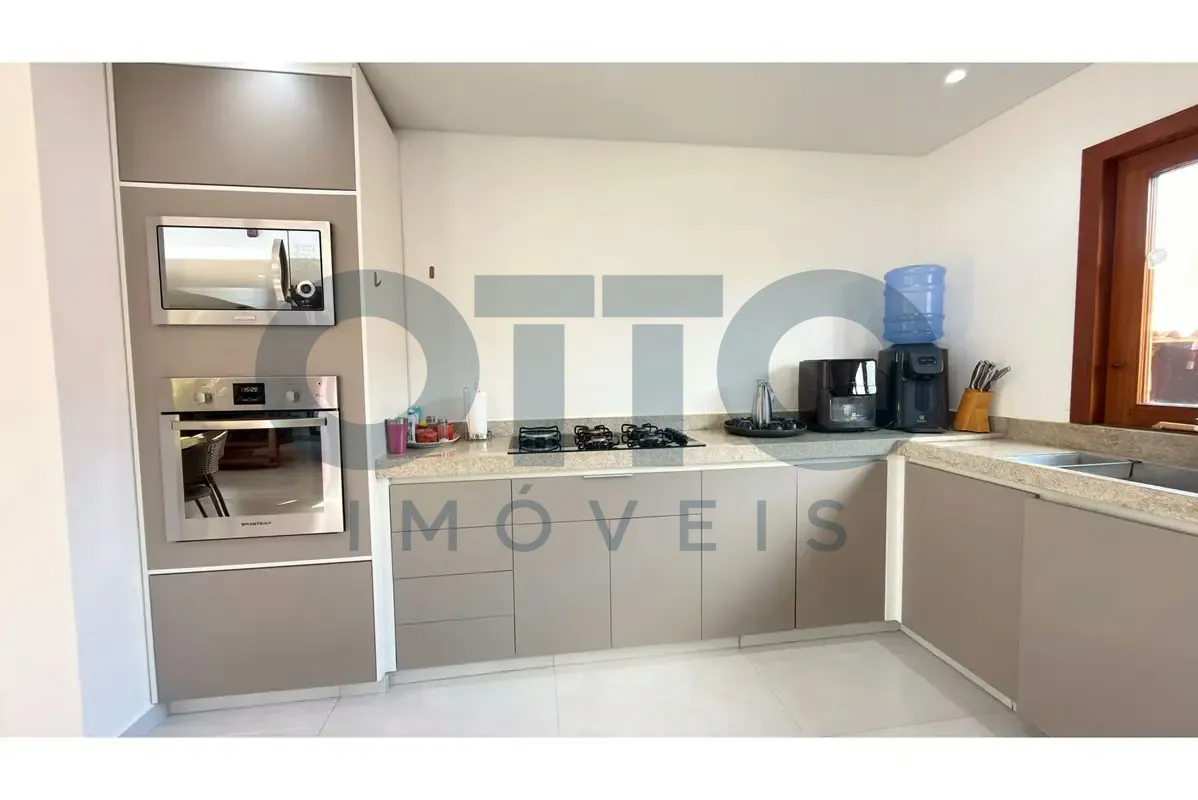 Imagem Casa com 4 quartos e 3 suítes para venda em Praia do Mutá, Porto Seguro