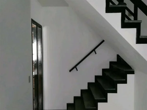 Imagem Sobrado Excelente 184 m² com 3 Dormitorios sendo 1 suíte e 2 Vagas