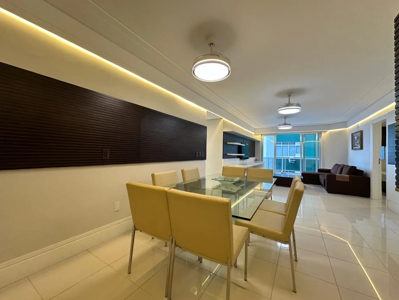 Imagem Apartamento com vista para o mar à venda com 1102m2 por R$ 2.590.000,00