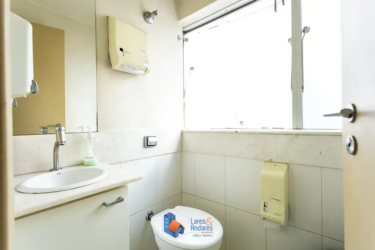 Imagem Conjunto comercial para venda em Consolação, 114m²