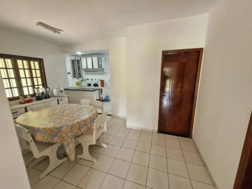 Imagem Chácara de luxo em condomínio: 5 quartos, 1 suíte, 370m² - Venda em Itu-SP