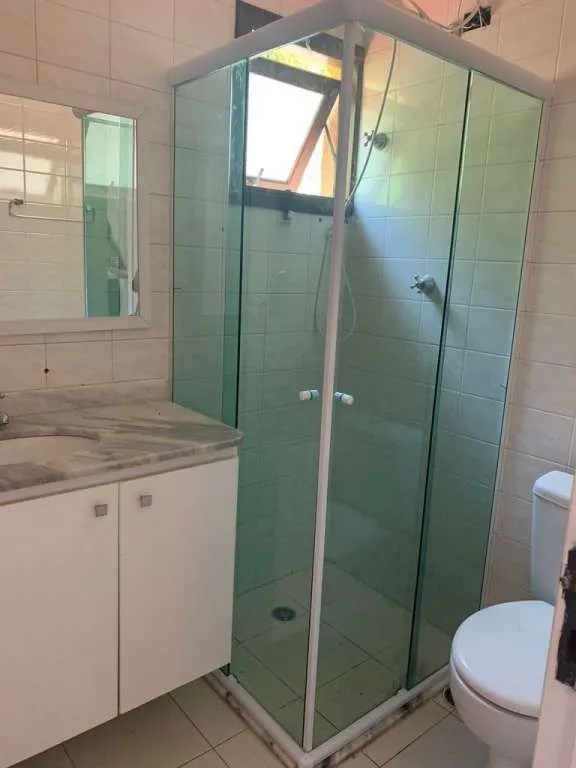Imagem Casa em Condomínio com 3 quartos, 3 vagas, aceita financiamento.