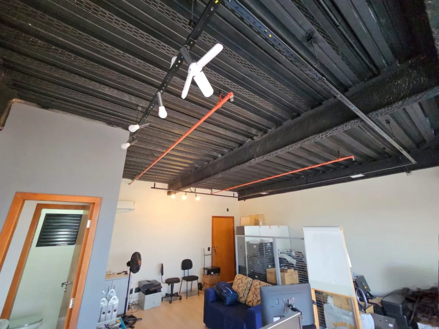 Imagem Comercial à venda 1 Vaga, 38M², Centro, Pindamonhangaba - SP | DHF Quality Smart Office