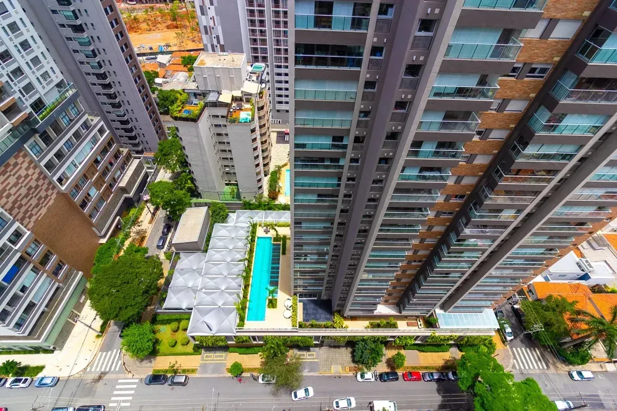 Imagem Apartamento com 2 Quartos à Venda, 70 m² em Jardim das Acácias - São Paulo