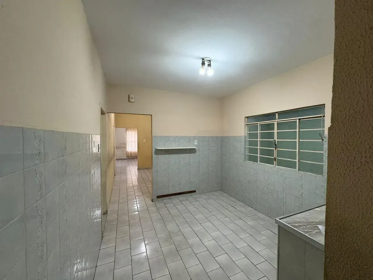 Foto do imóvel: Casa com 2 Quartos à Venda, 187 m² em Centro