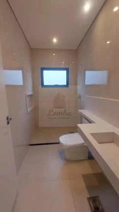 Imagem Casa de luxo em condomínio Jardim Itália, Cuiabá-MT: 4 quartos, 4 suítes, 1 sala, 5 banheiros, 6 vagas de garagem, 300m². Venha conferir!