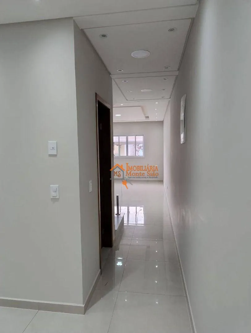 Imagem Sobrado com 3 dormitórios à venda, 114 m² por R$ 860.000,00 - Center Ville - Arujá/SP