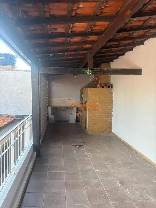 Imagem Casa com 3 dormitórios à venda, 164 m² por R$ 890.000,00 - Jardim Bom Clima - Guarulhos/SP